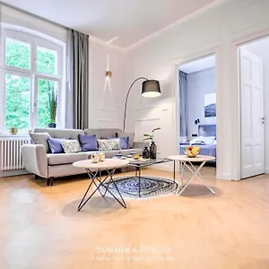 Family Luxury Wonder Heaven Apartment, 50m To M Cassino, First With 3 Badrooms&studio, Second With 2 Badrooms&studio, Parking W Cenie Apartament
